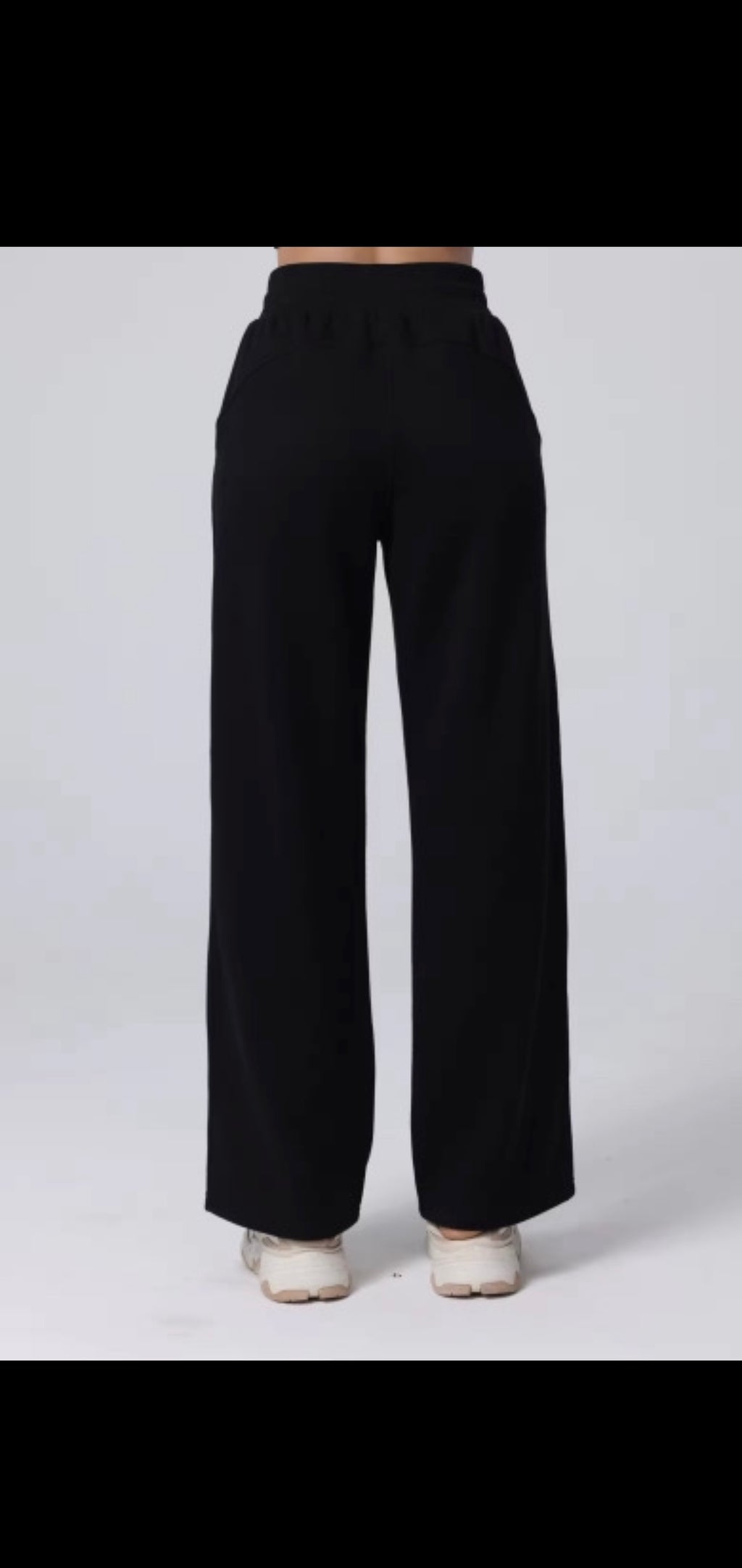 Cnitted Scuba Jogger